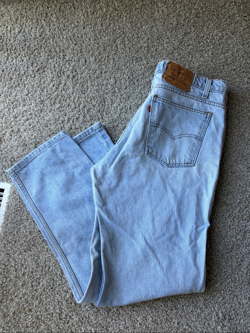 Levi's Men's Light Blue Straight Leg Jeans